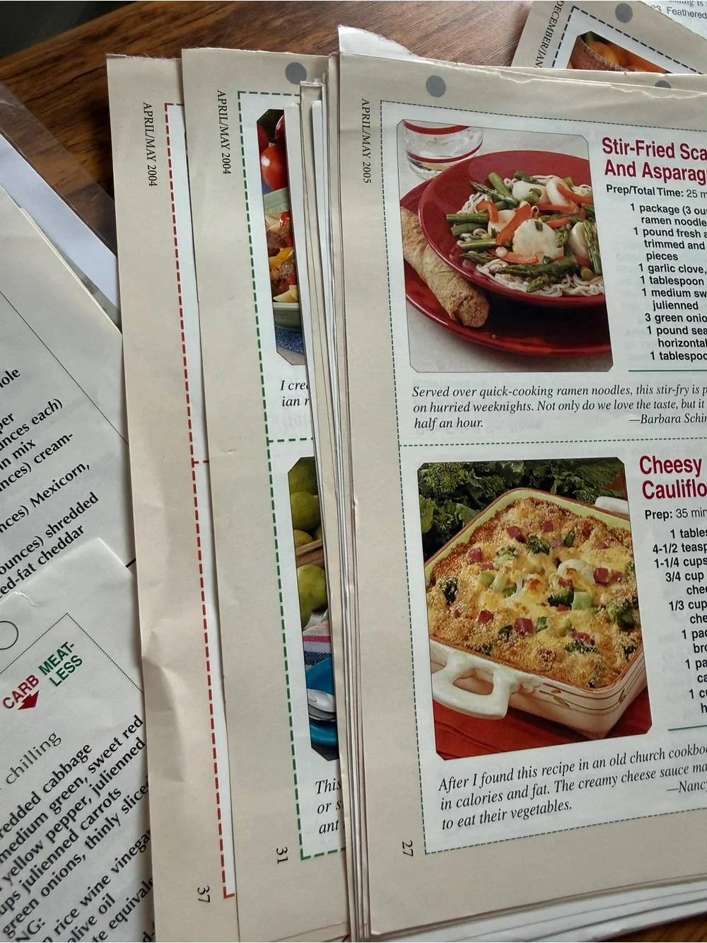 Unbranded vintage Kitchen Recipe Clipping Bundle - White/Cream Pages